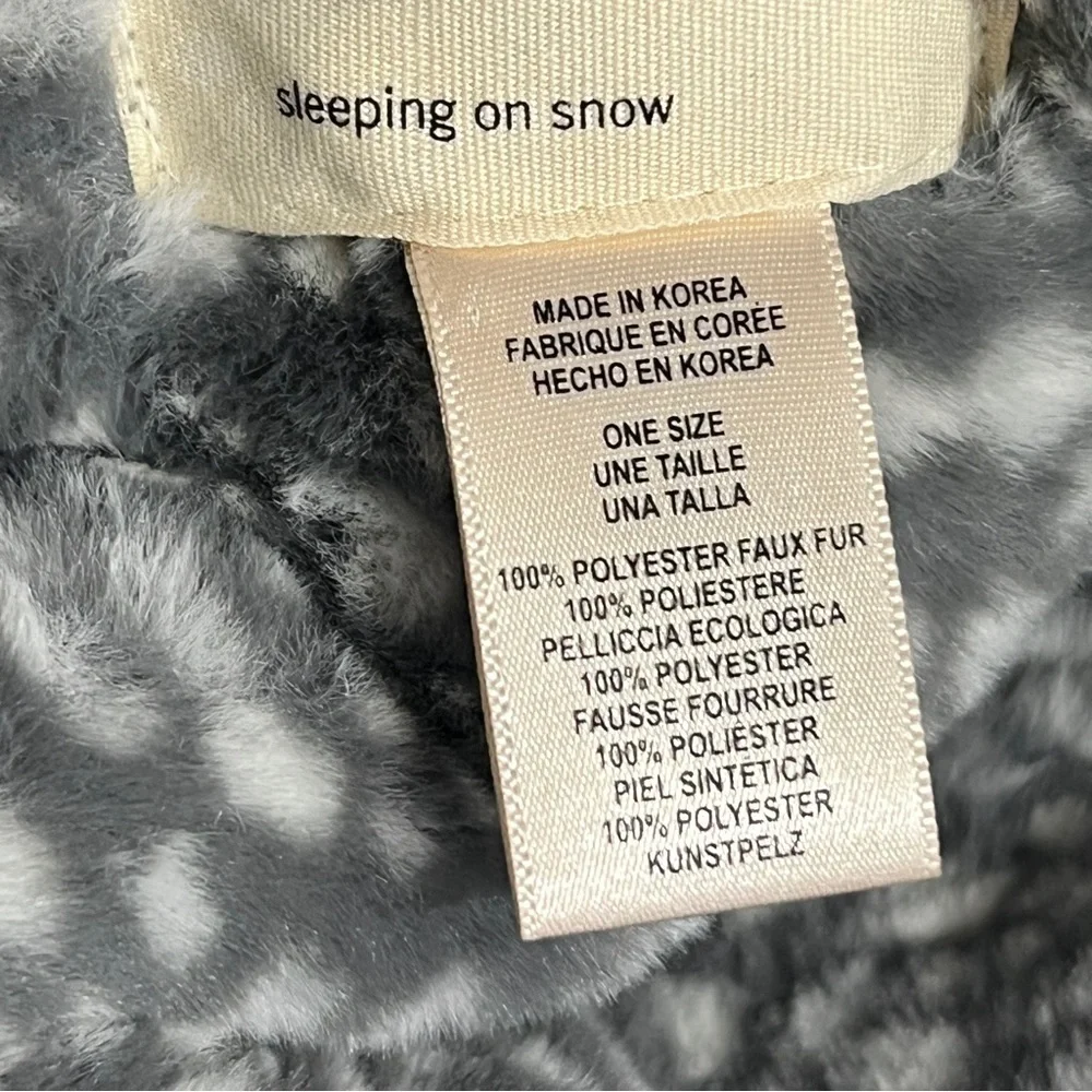 Anthropologie Sleeping on Snow Ingrid Leopard Infinity Scarf